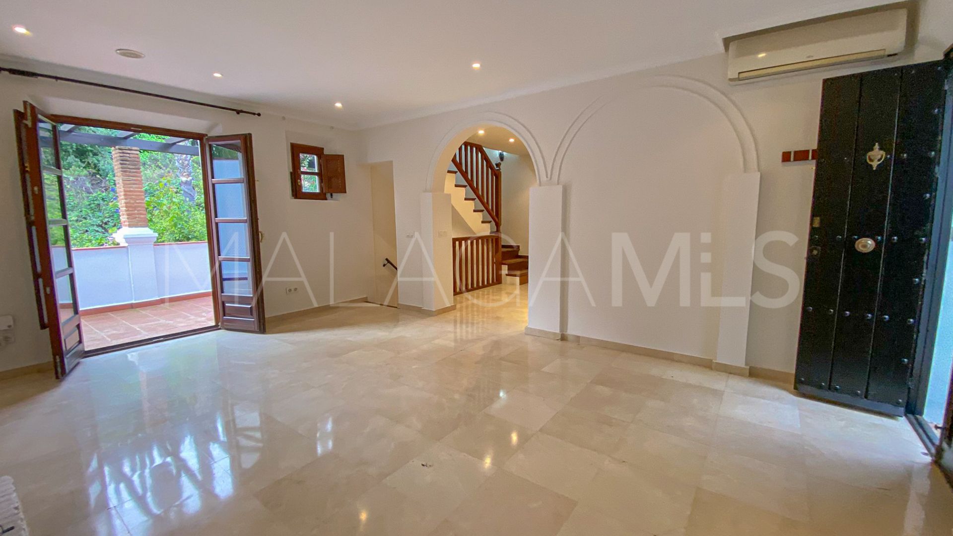 Radhus for sale in Marbella Golden Mile