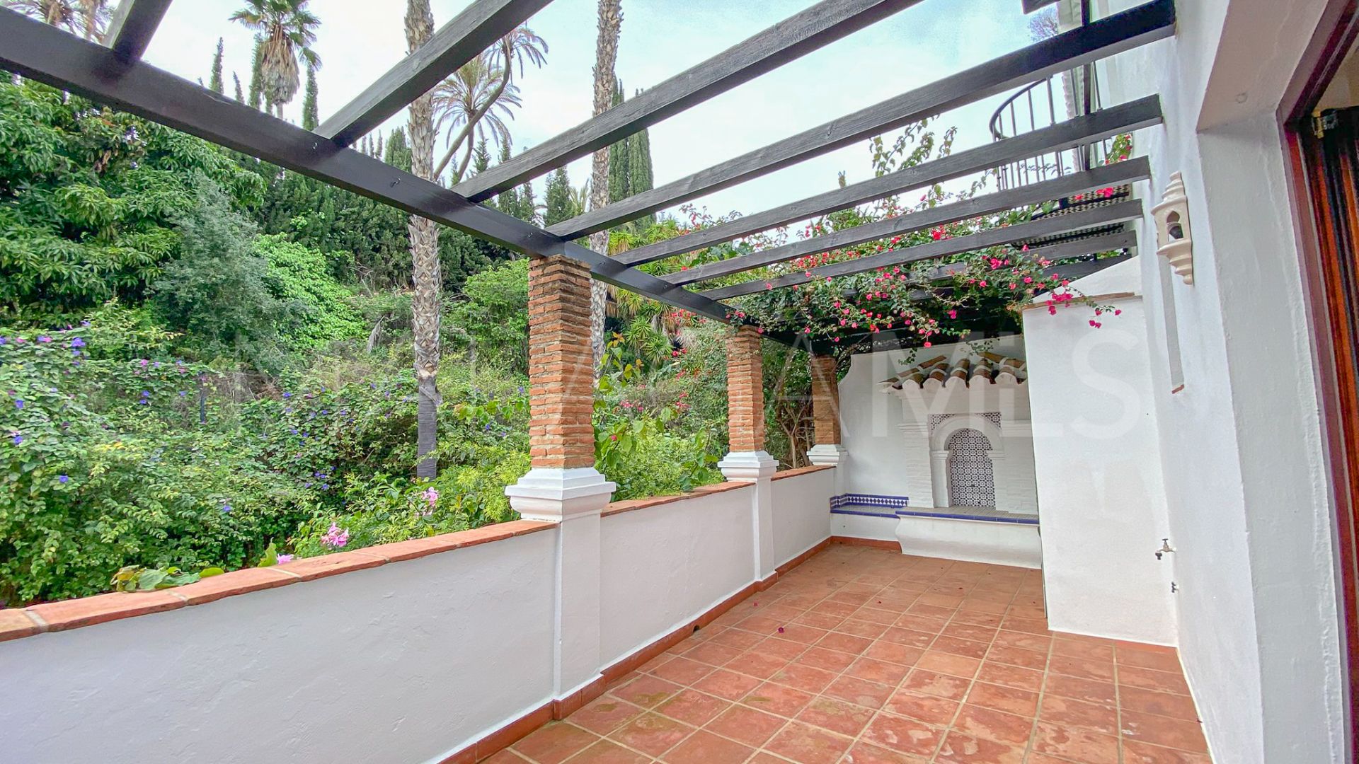 Radhus for sale in Marbella Golden Mile