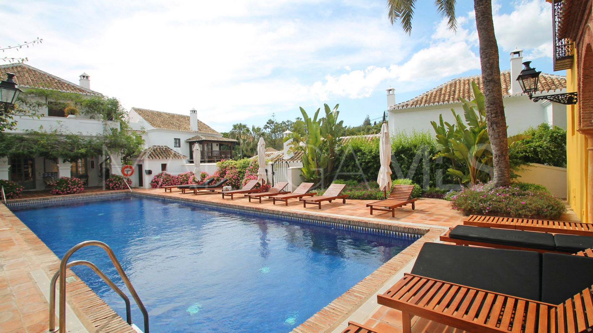 Maison de ville for sale in Marbella Golden Mile