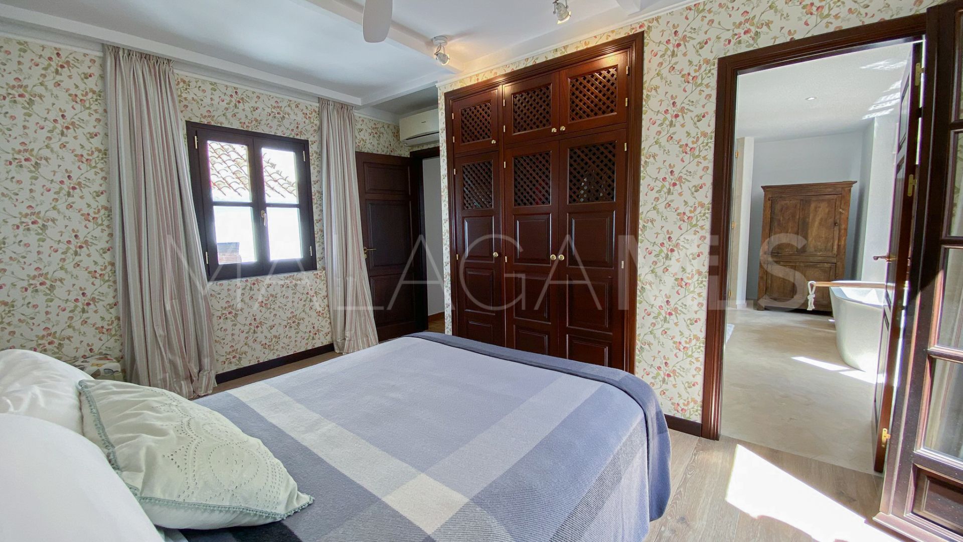 Maison de ville for sale in Marbella Golden Mile