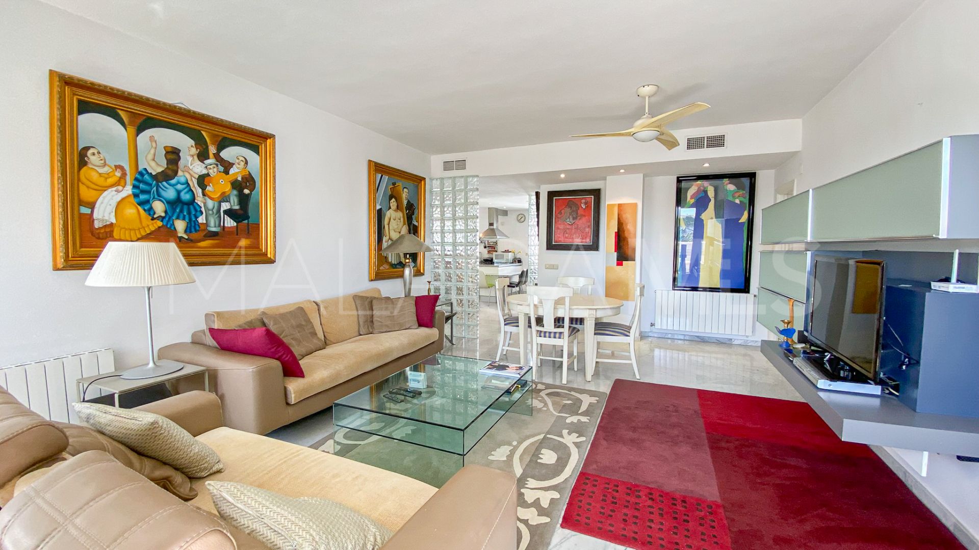 Atico duplex for sale de 3 bedrooms in Marbella Golden Mile