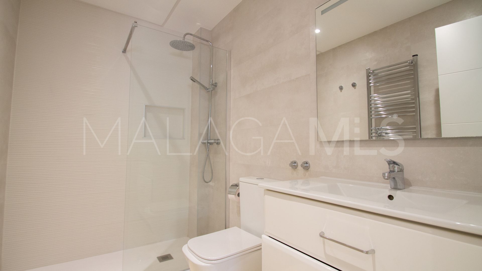 Appartement terrasse for sale in Marbella Golden Mile