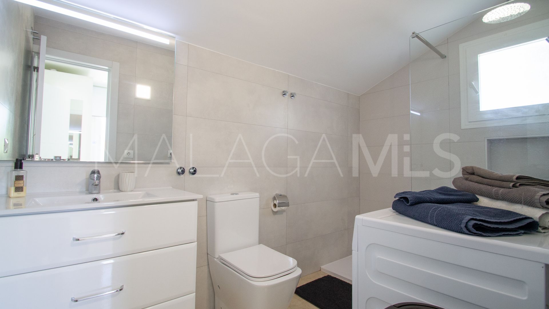 Appartement terrasse for sale in Marbella Golden Mile