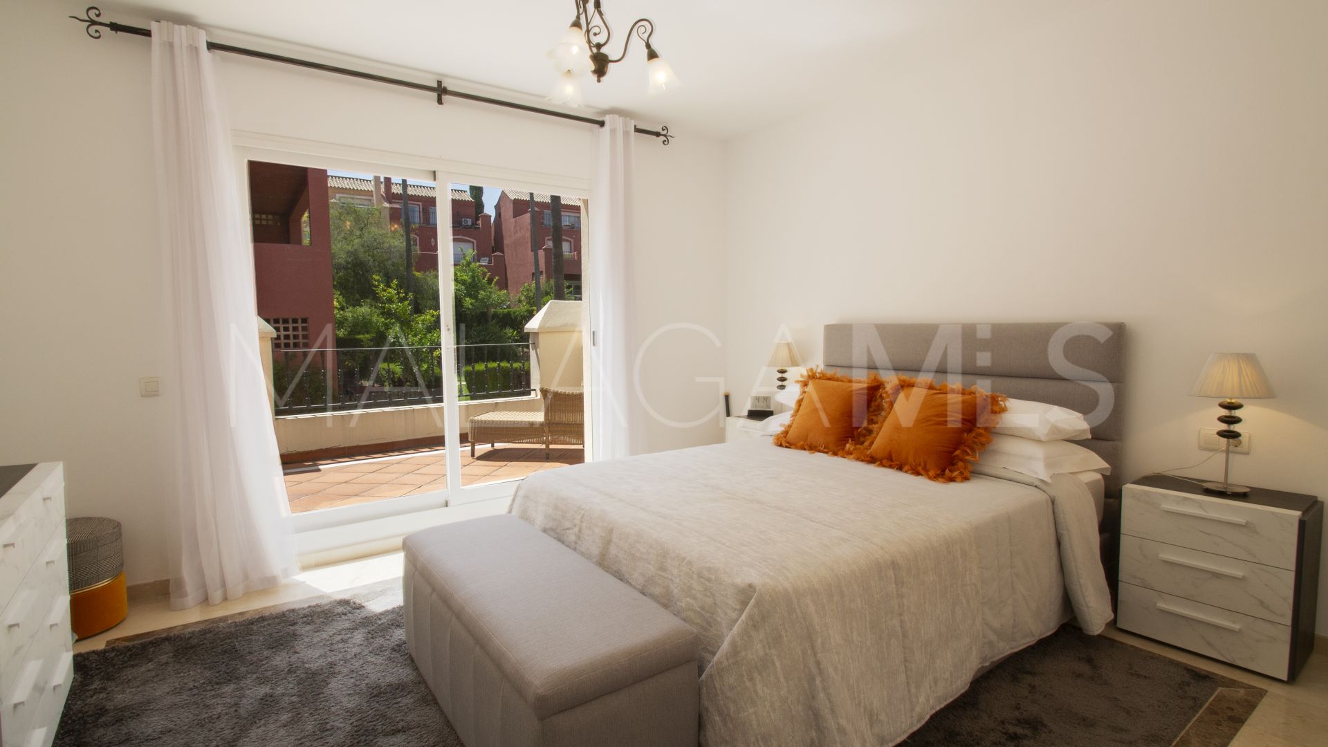 Maison de ville for sale in Marbella Golden Mile