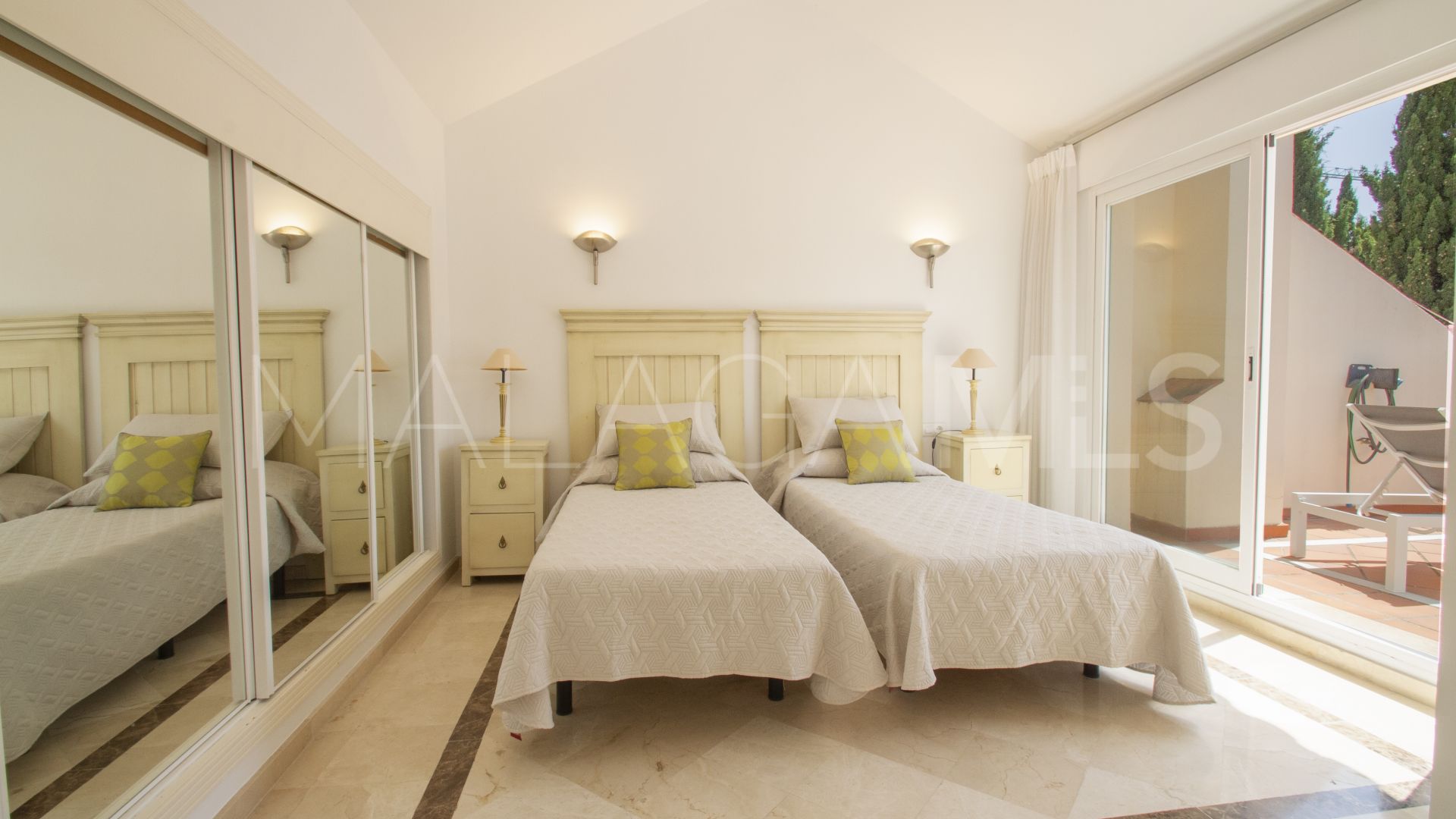 Maison de ville for sale in Marbella Golden Mile