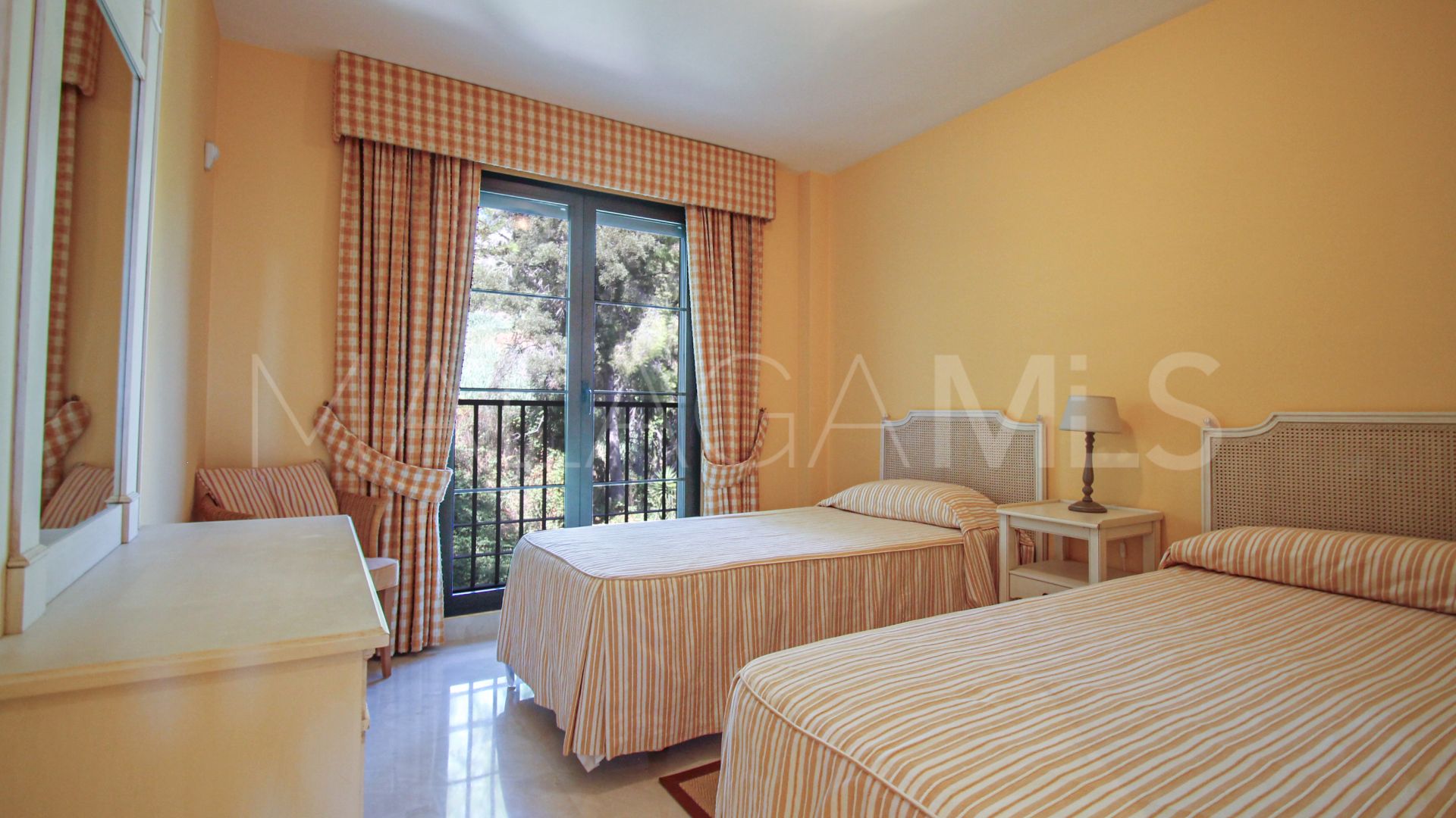 Wohnung for sale in Benahavis