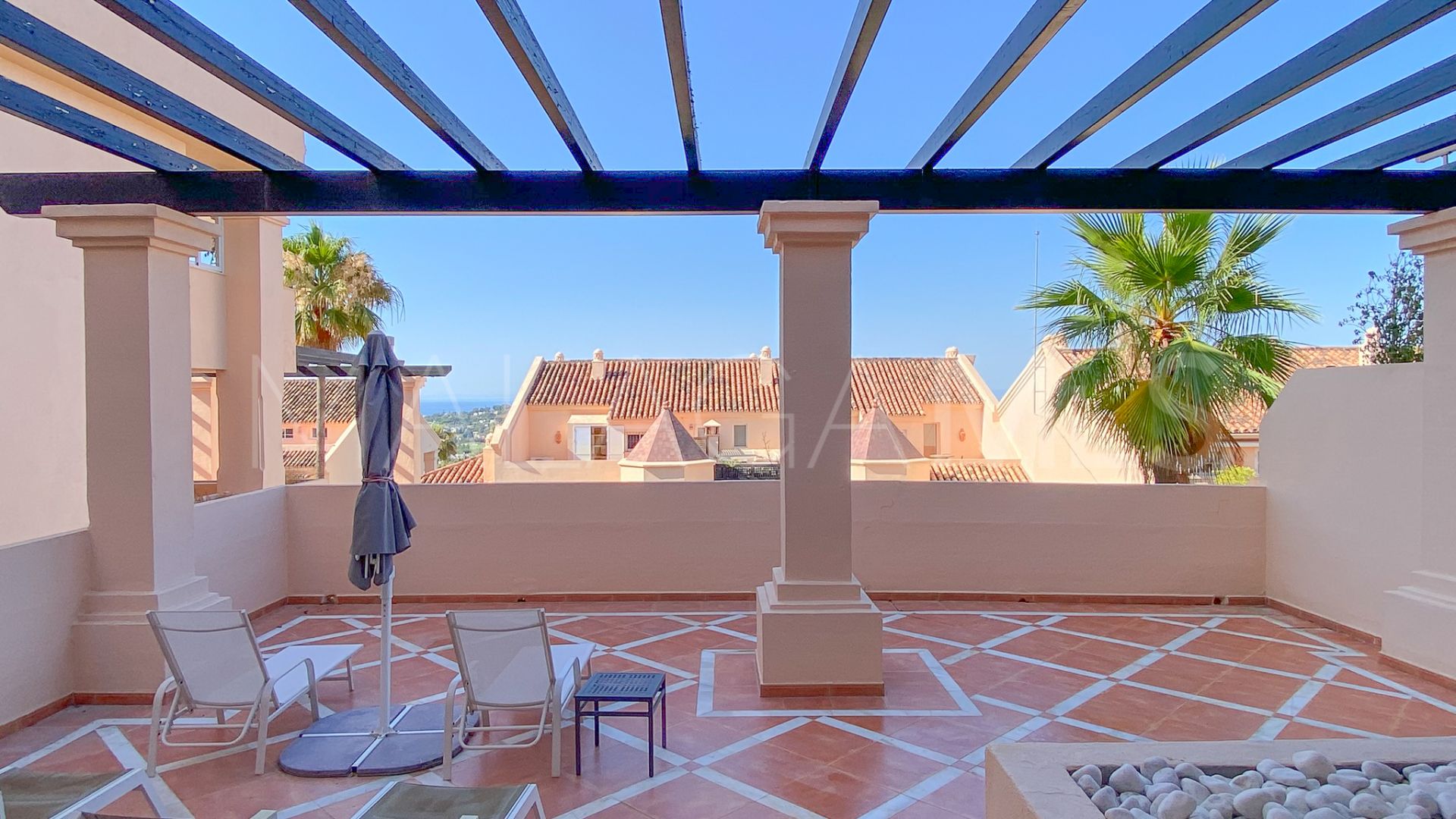 Nueva Andalucia, apartamento planta baja a la venta with 2 bedrooms