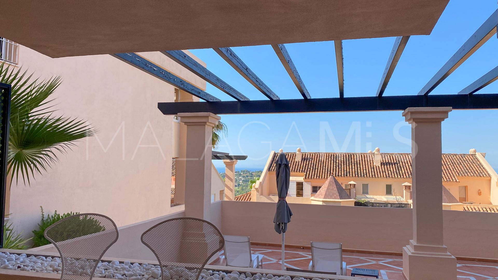 Nueva Andalucia, apartamento planta baja a la venta with 2 bedrooms