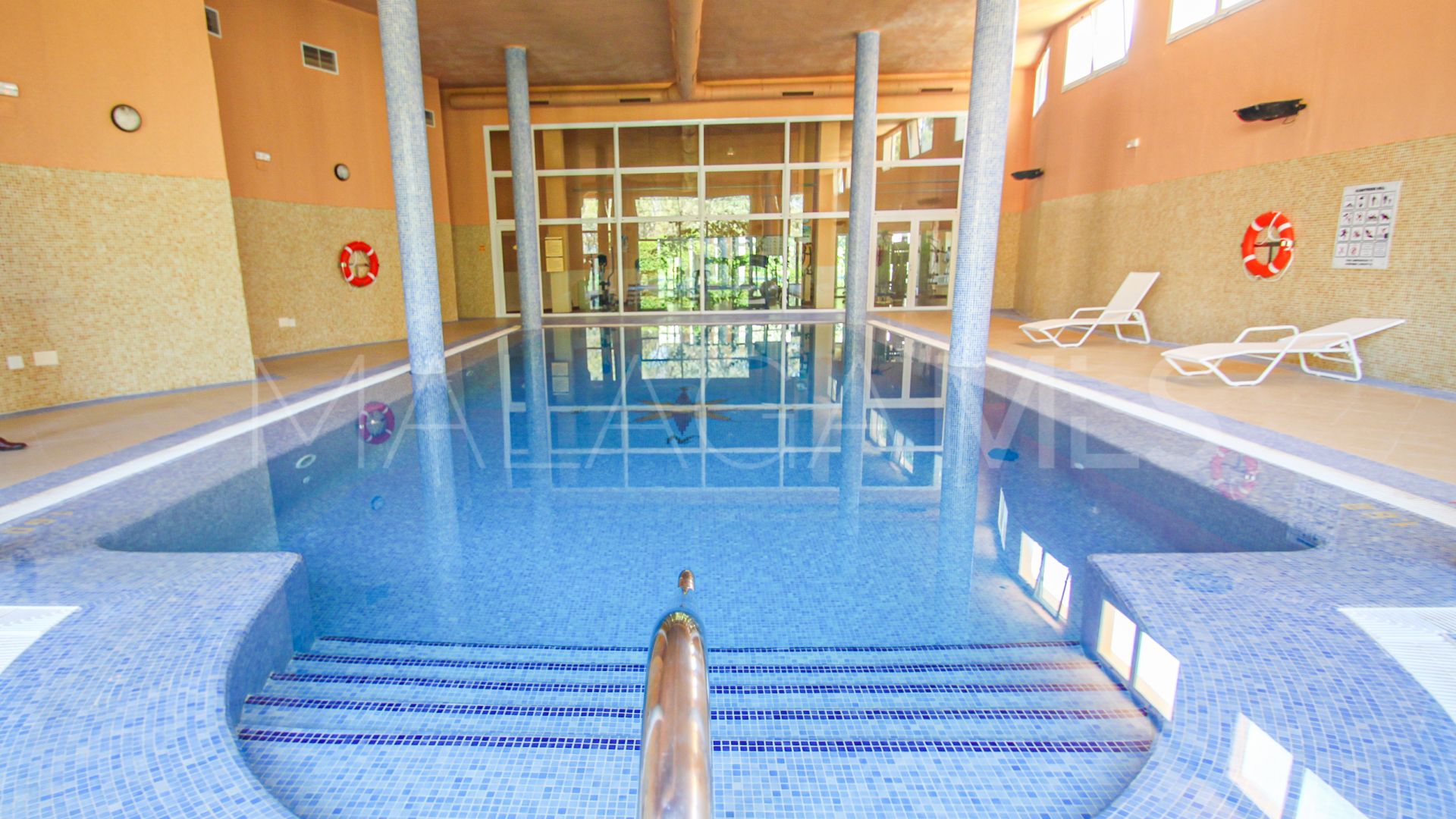 Erdgeschosswohnung for sale in Nueva Andalucia