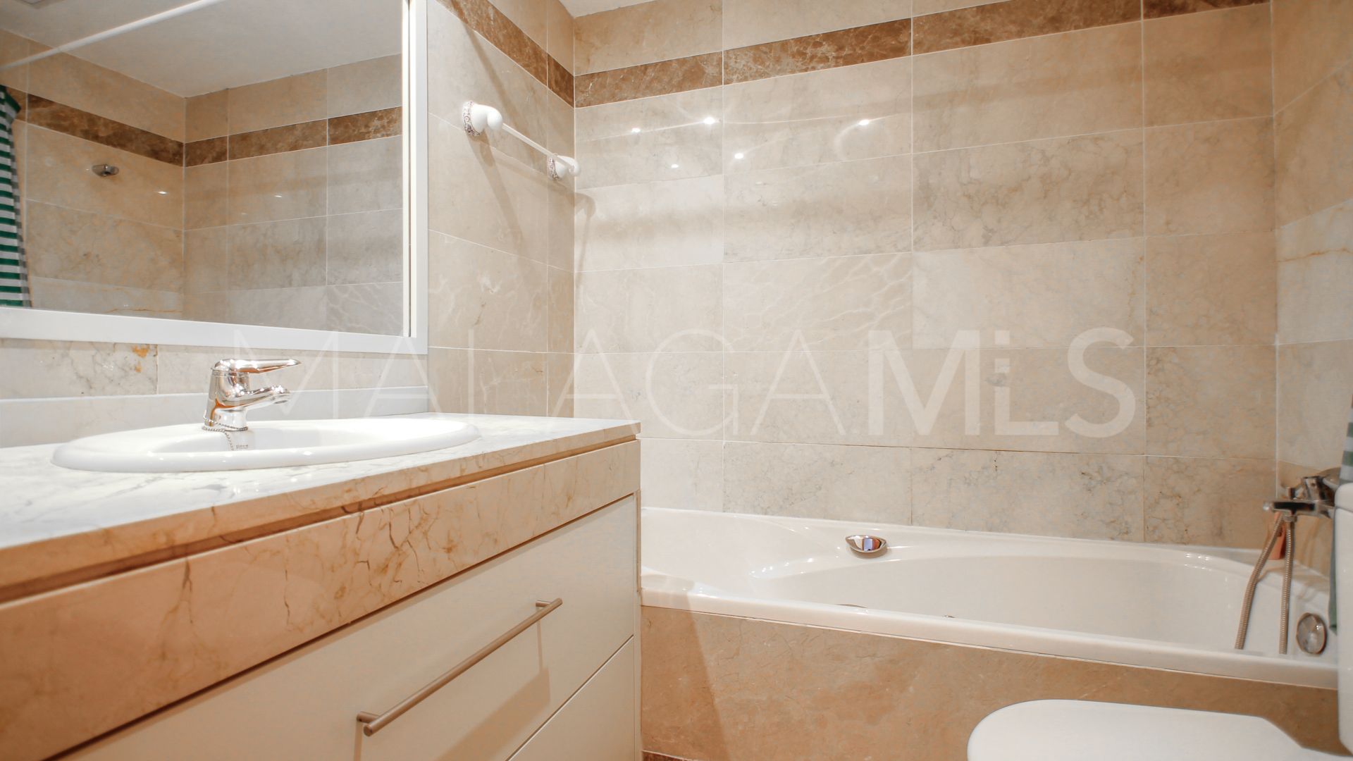 Zweistöckiges penthouse for sale in San Pedro de Alcantara