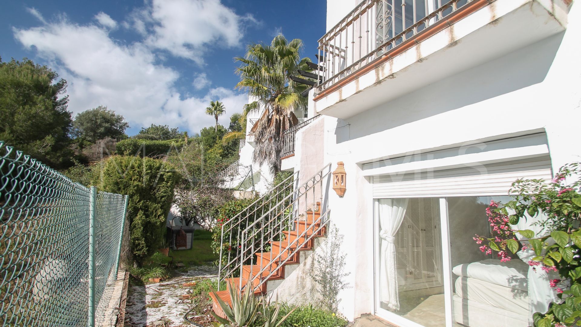 For sale Zahara de Istan town house with 3 bedrooms