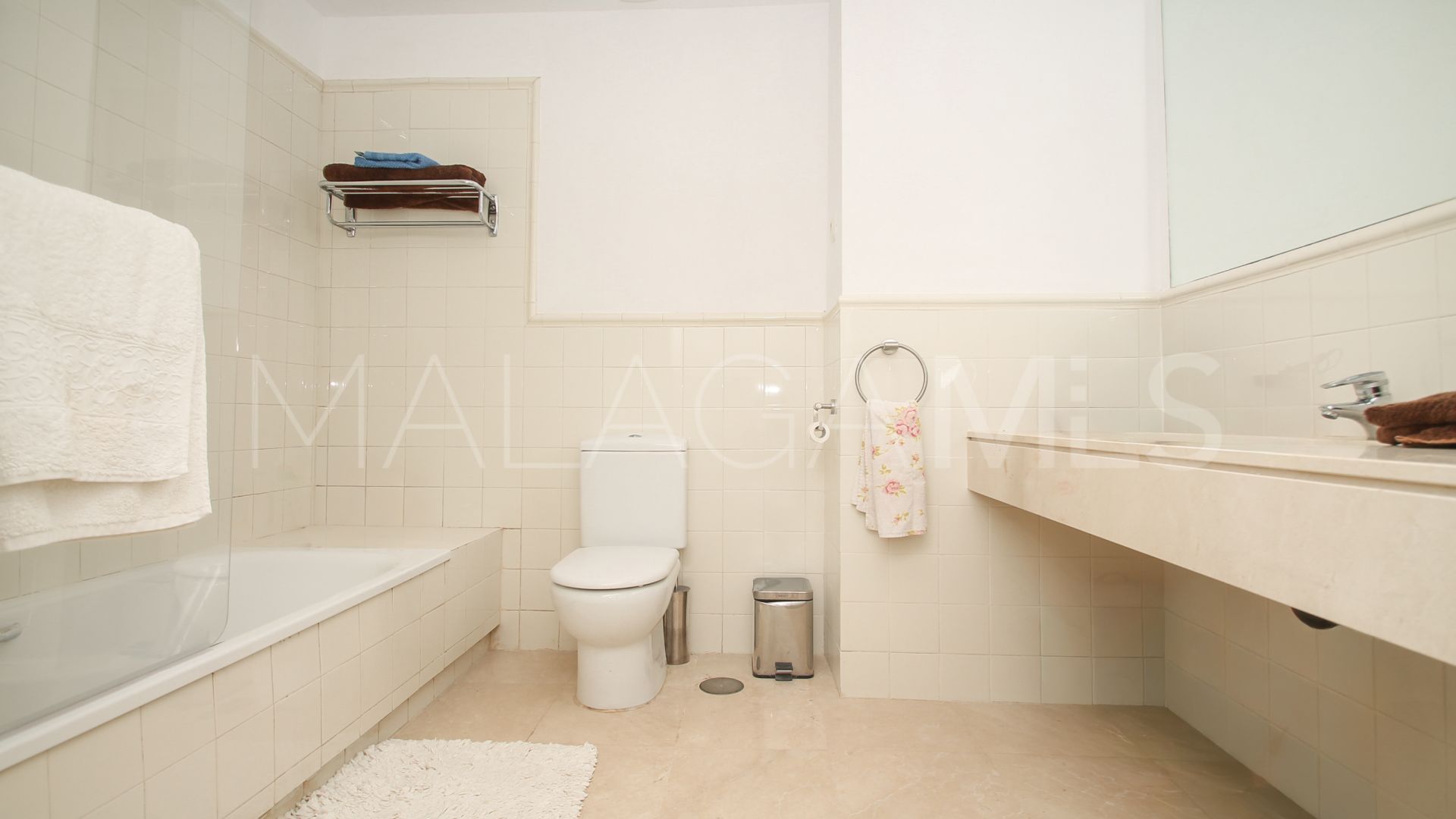 For sale Zahara de Istan town house with 3 bedrooms