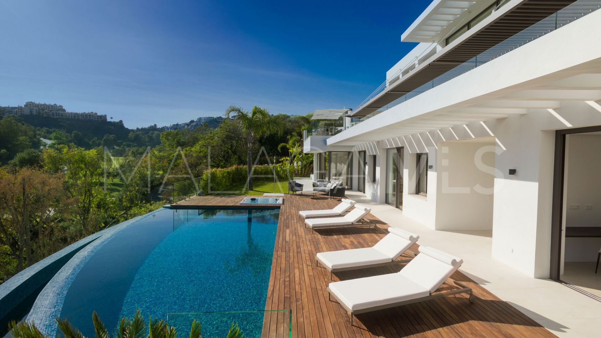 Villa for sale with 5 bedrooms in La Quinta