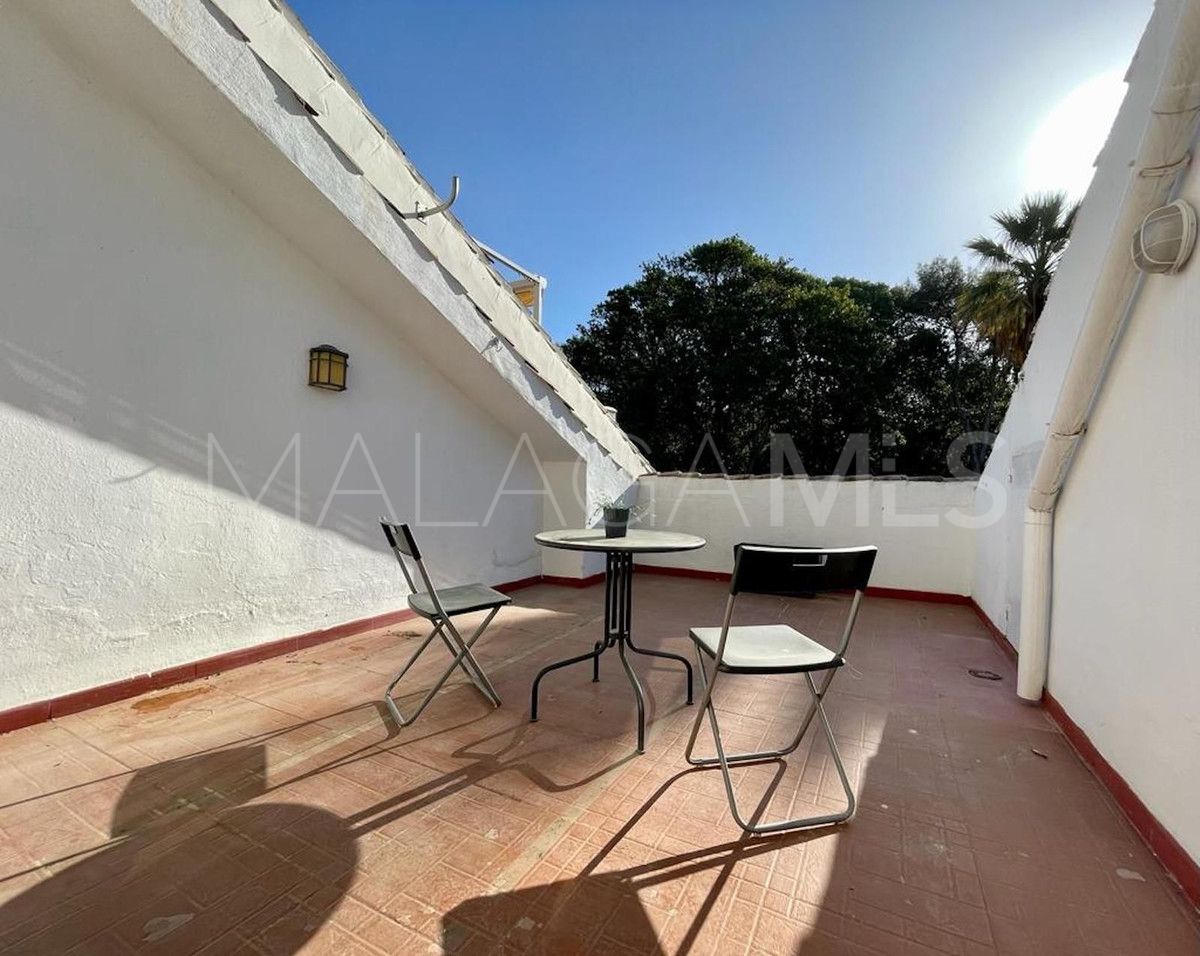 Ground floor apartment for sale in Nueva Andalucia with 2 bedrooms