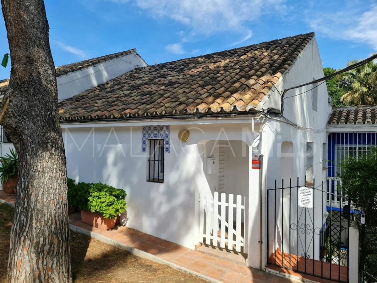 Erdgeschosswohnung for sale in Nueva Andalucia
