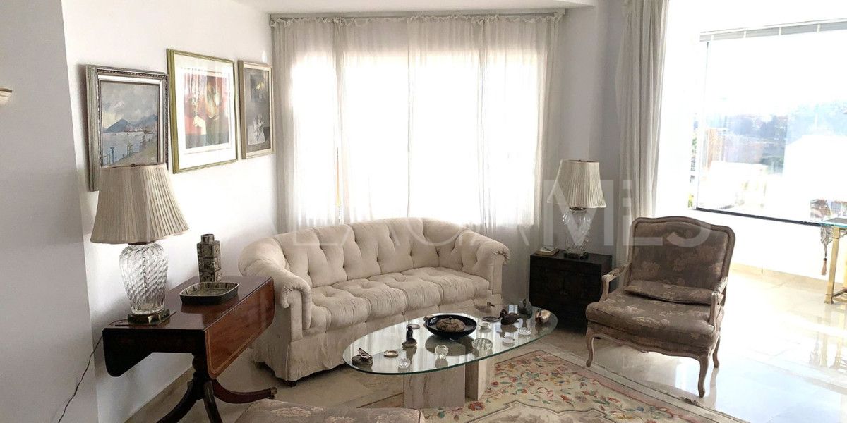 Apartamento de 3 bedrooms for sale in Guadalmina Alta