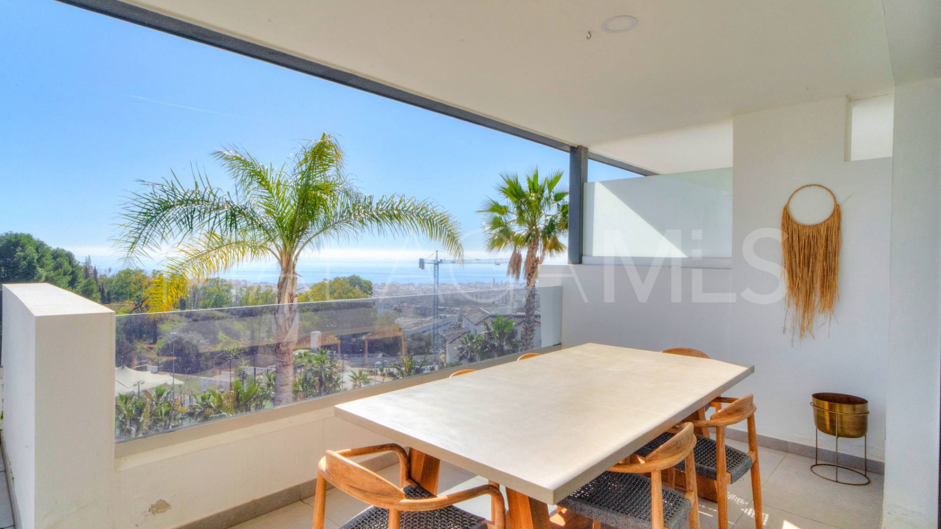 4 bedrooms duplex penthouse in Altos de Estepona for sale