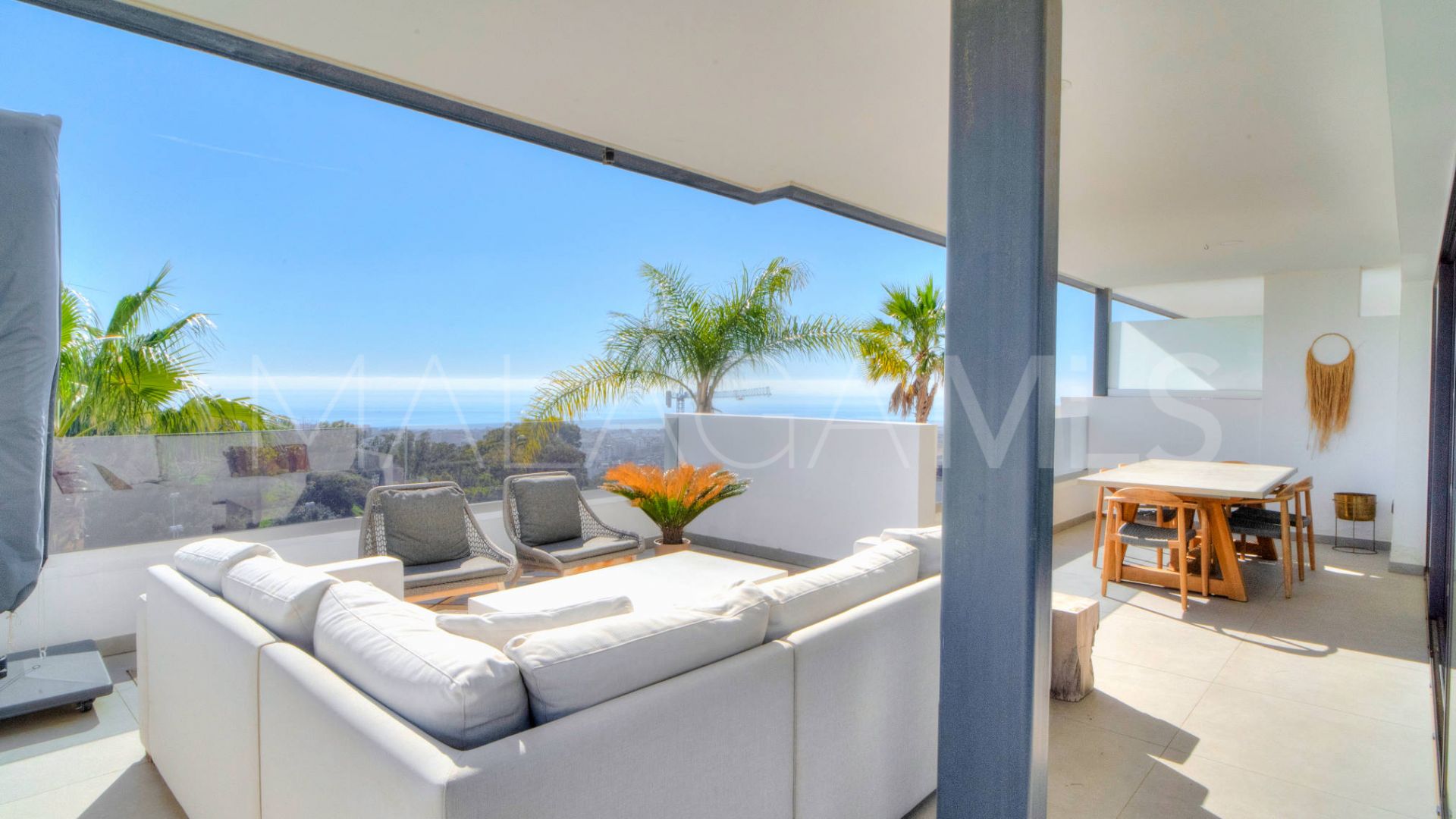 4 bedrooms duplex penthouse in Altos de Estepona for sale