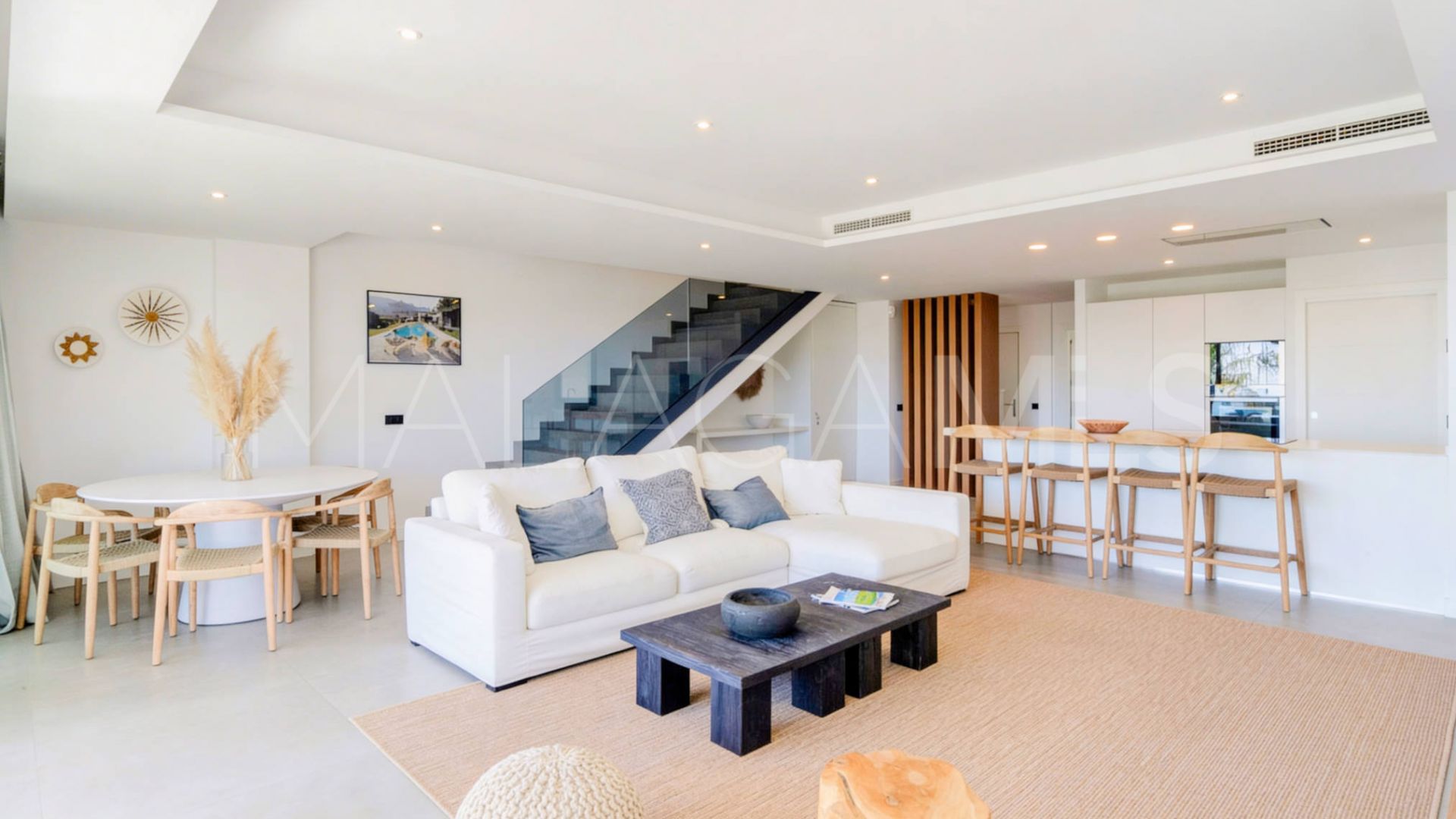 4 bedrooms duplex penthouse in Altos de Estepona for sale