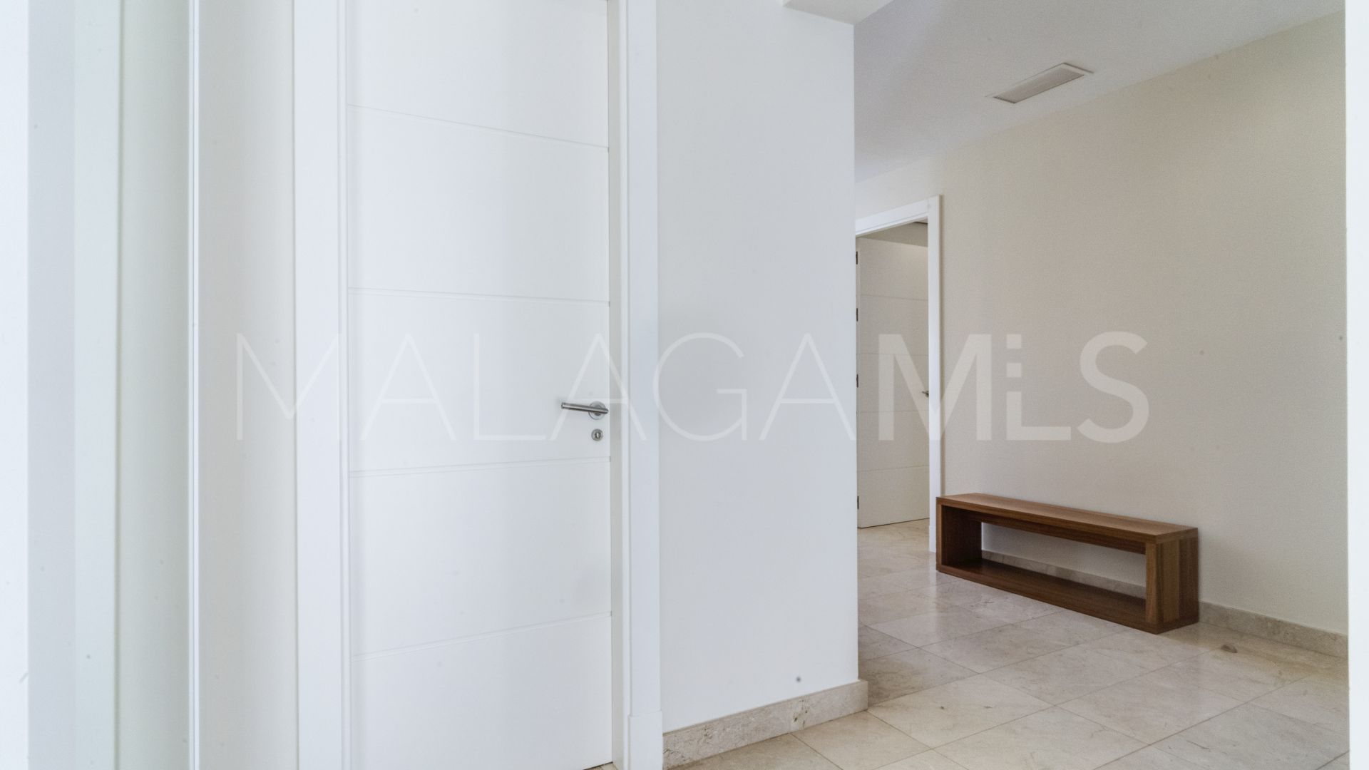 Villa for sale in Casasola