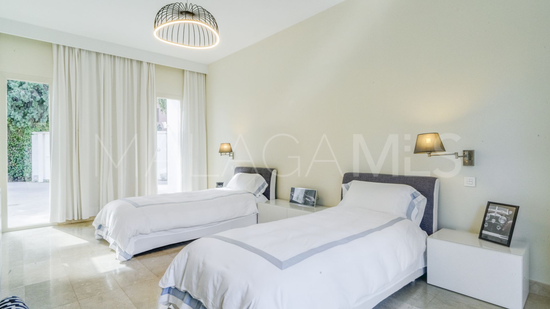 Villa for sale in Casasola