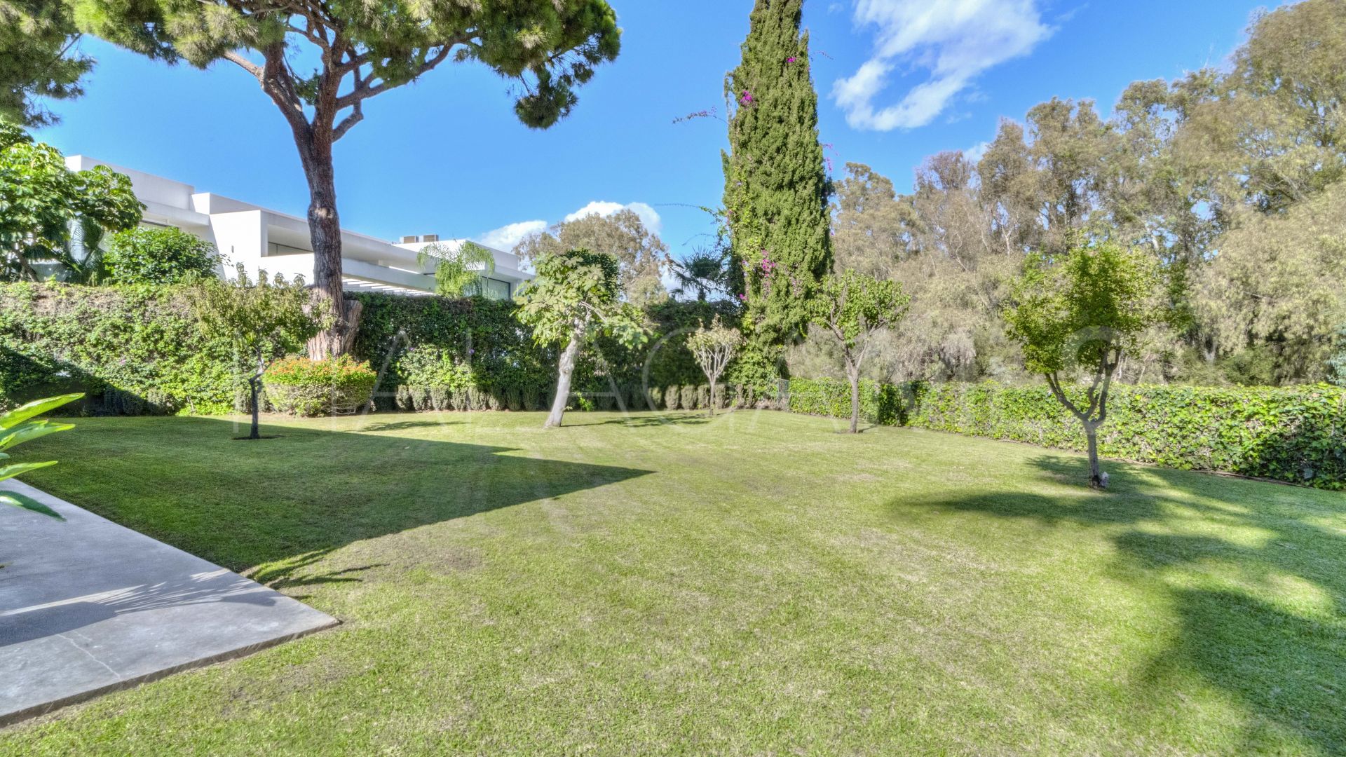 Villa for sale in Casasola