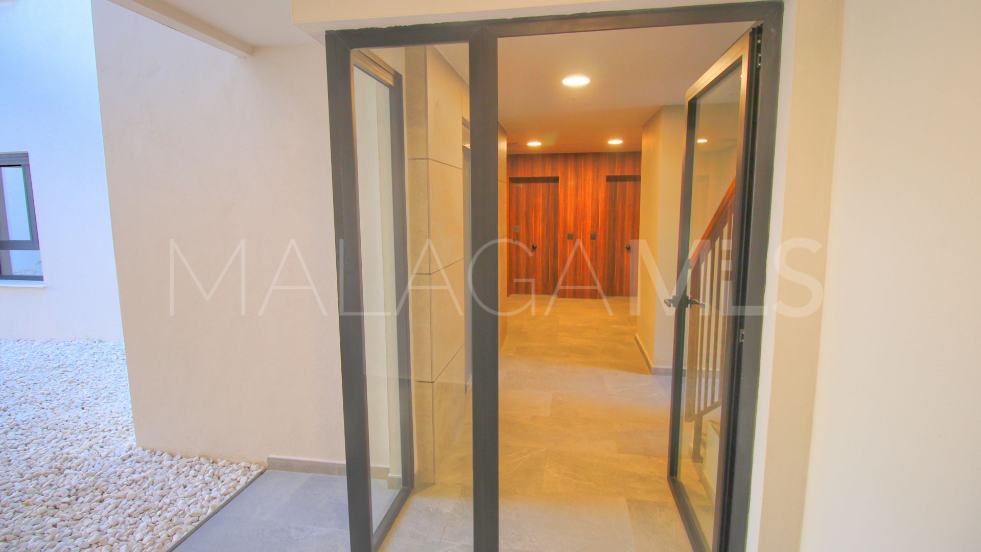 Nueva Andalucia 3 bedrooms duplex penthouse for sale