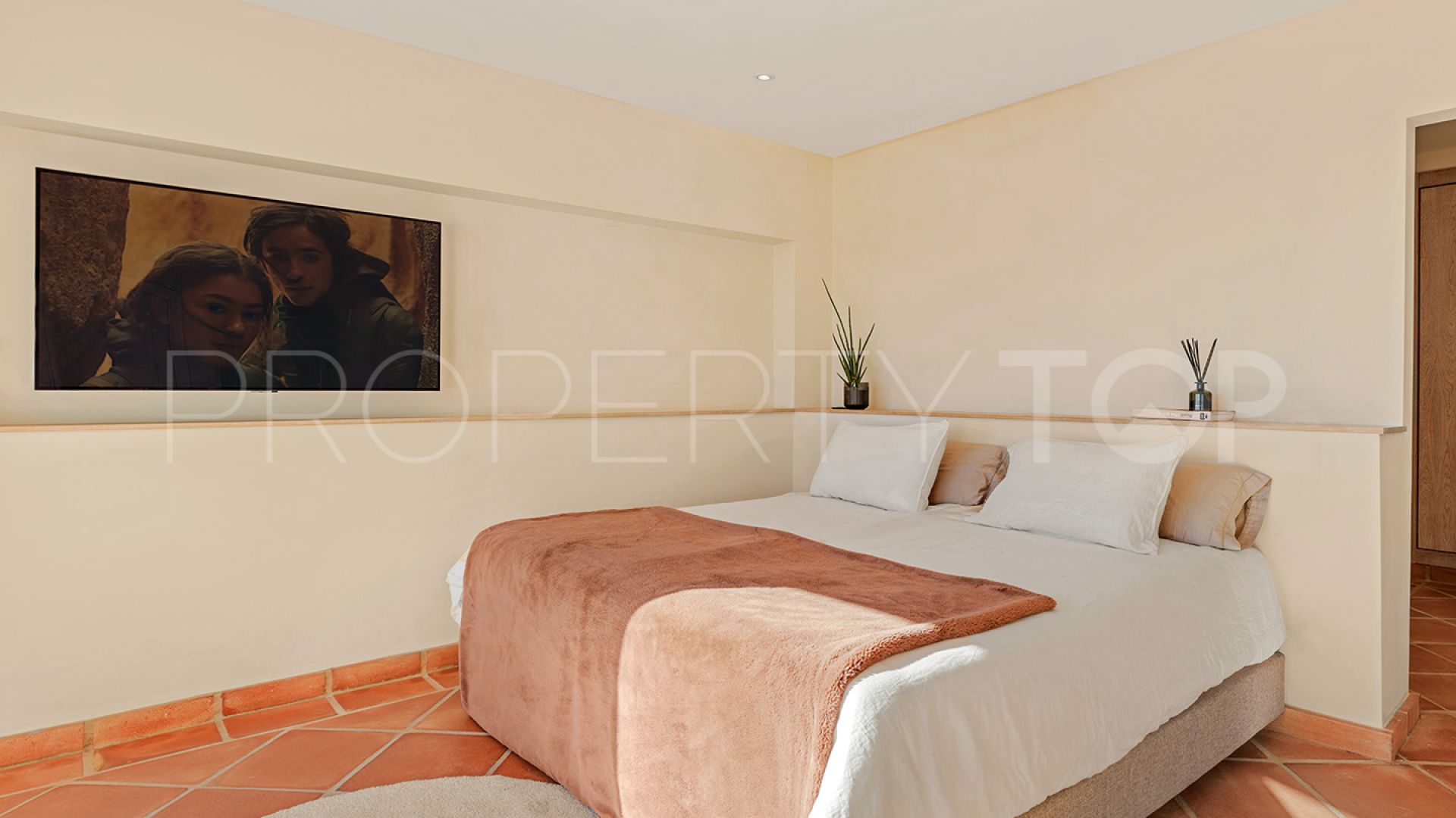 Se vende villa en El Madroñal con 4 dormitorios