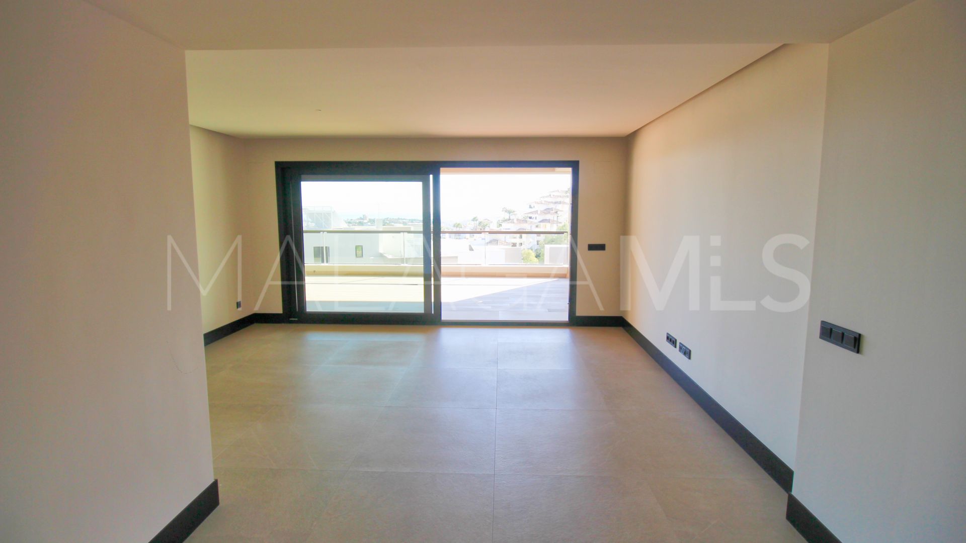 Apartamento de 2 bedrooms for sale in Nueva Andalucia