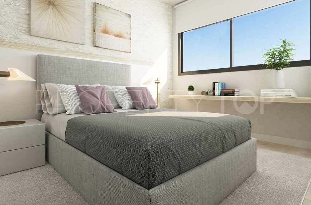 Apartamento planta baja de 2 dormitorios a la venta en Manilva