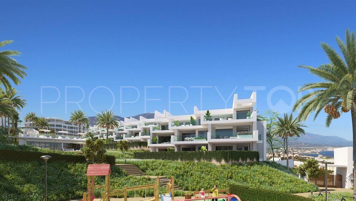 Apartamento planta baja de 2 dormitorios a la venta en Manilva