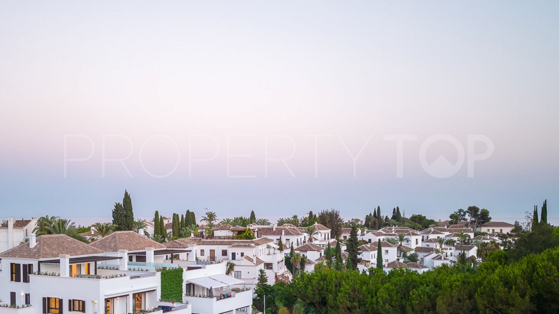 For sale duplex penthouse in Lomas del Rey with 3 bedrooms