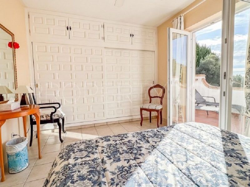 Villa de 3 dormitorios en venta en Mijas