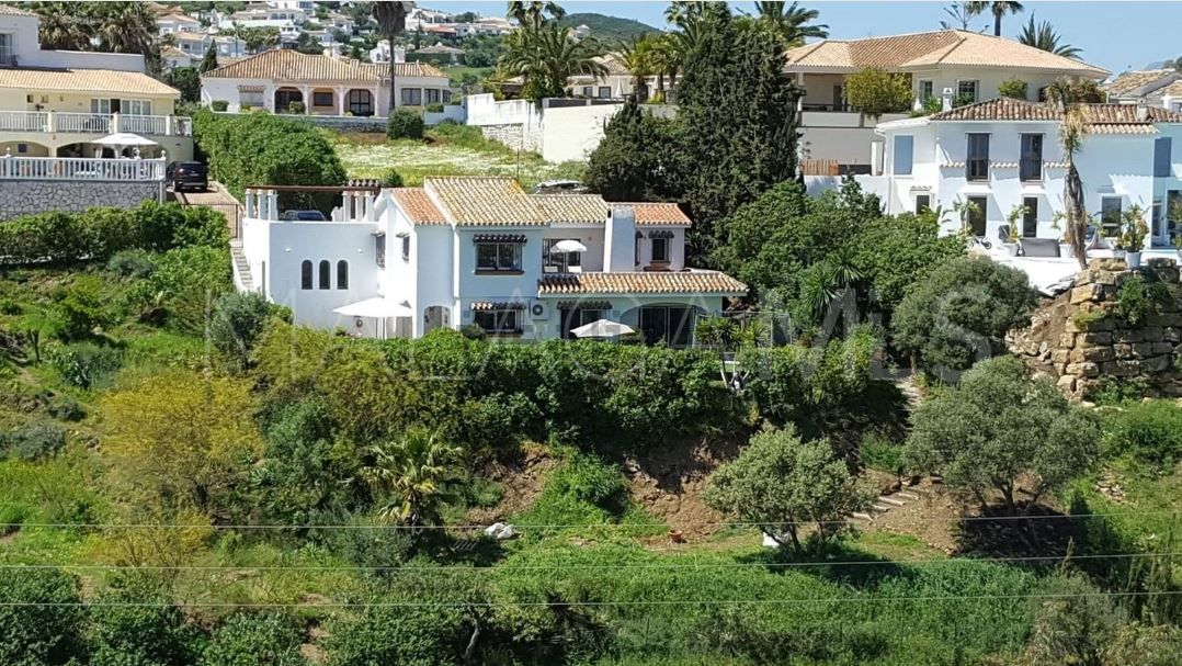 Villa for sale in Cerros del Aguila