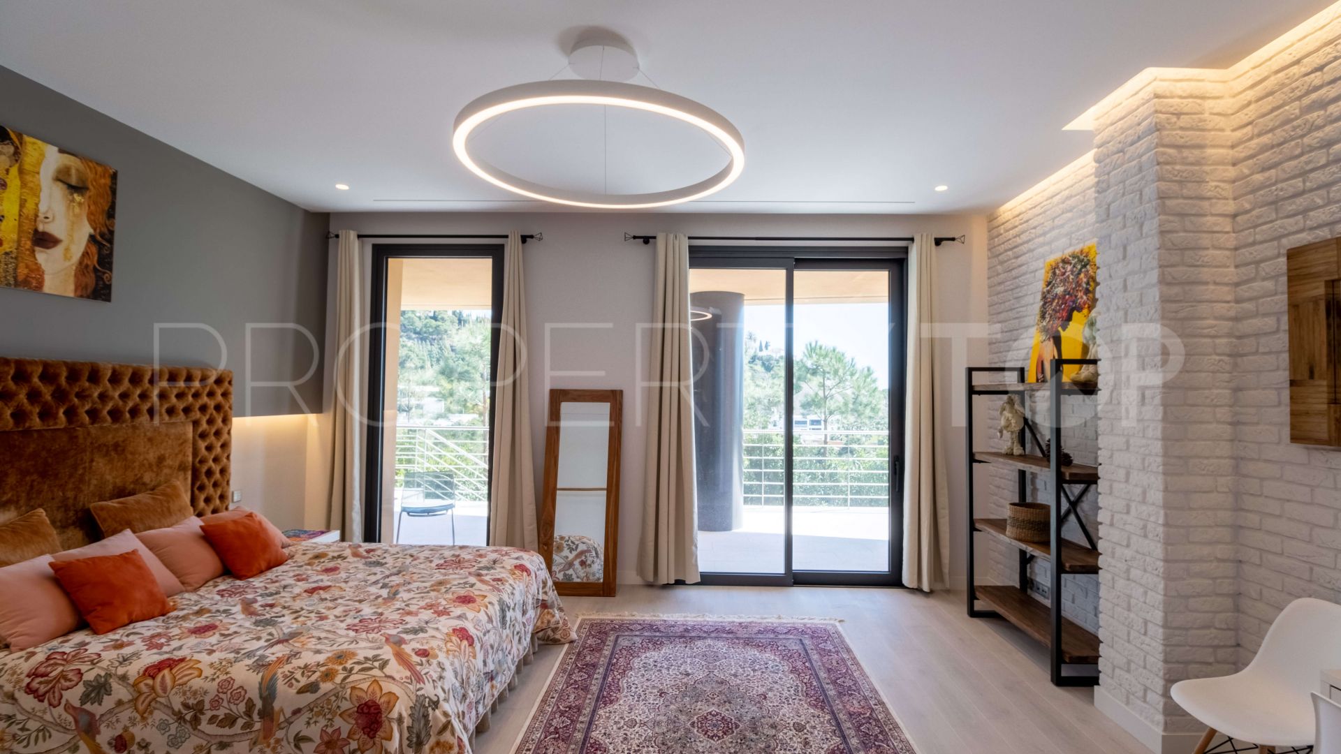 For sale villa with 12 bedrooms in La Reserva de Alcuzcuz
