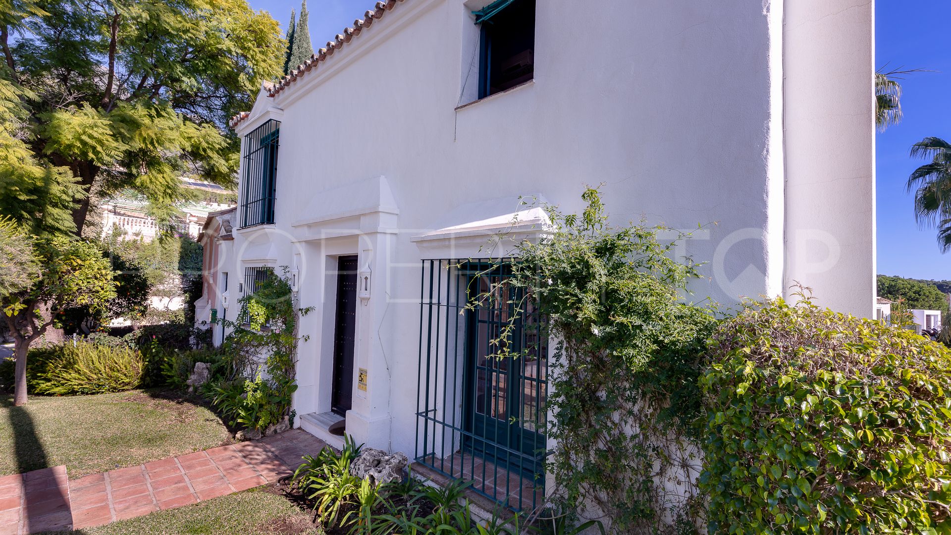 Semi detached house for sale in Marbella Hill Club with 3 bedrooms
