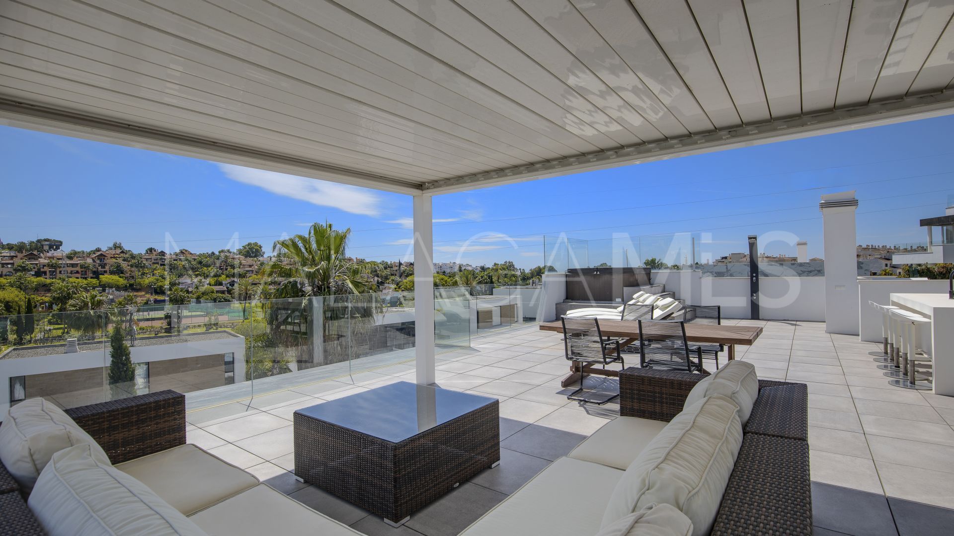 Villa for sale in El Campanario