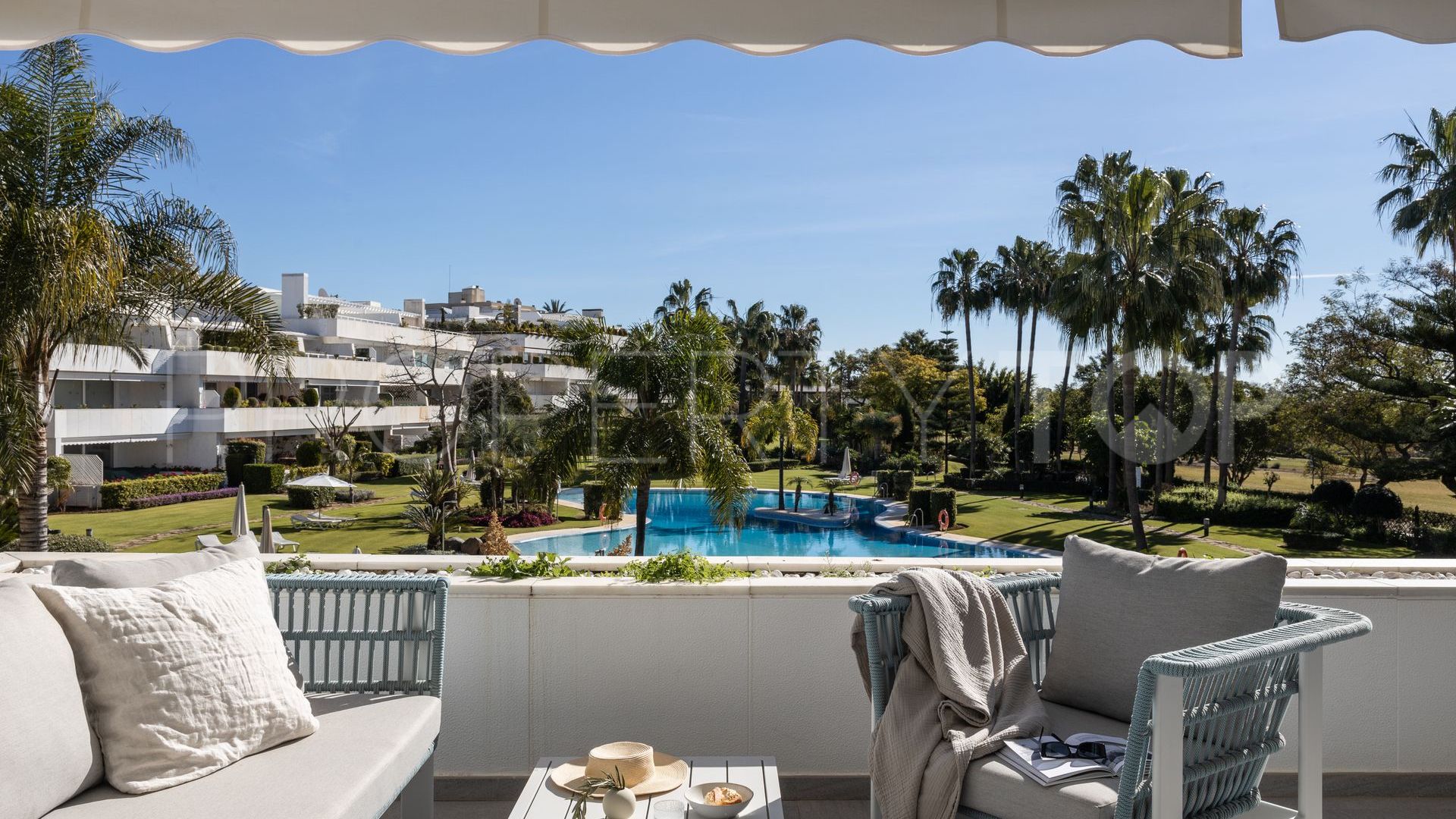 For sale apartment in Los Granados Golf with 2 bedrooms