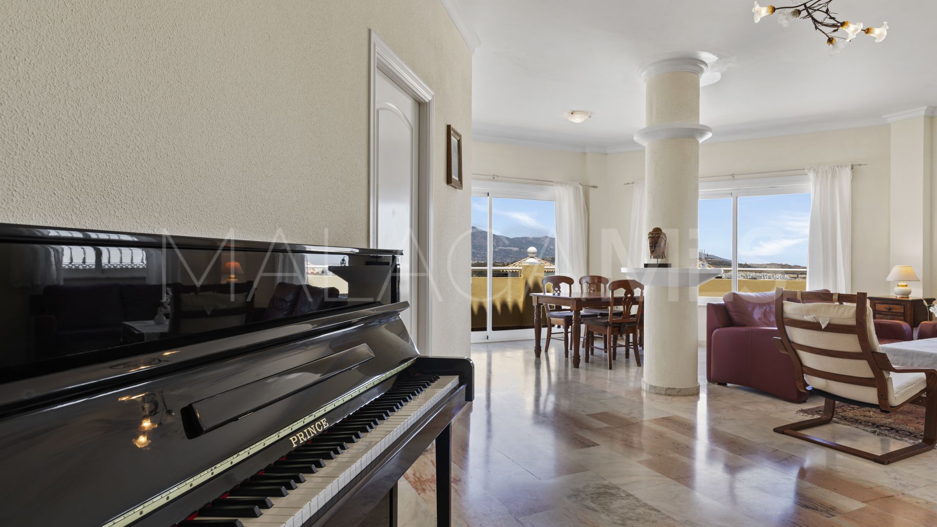 Duplex for sale in Riviera del Sol