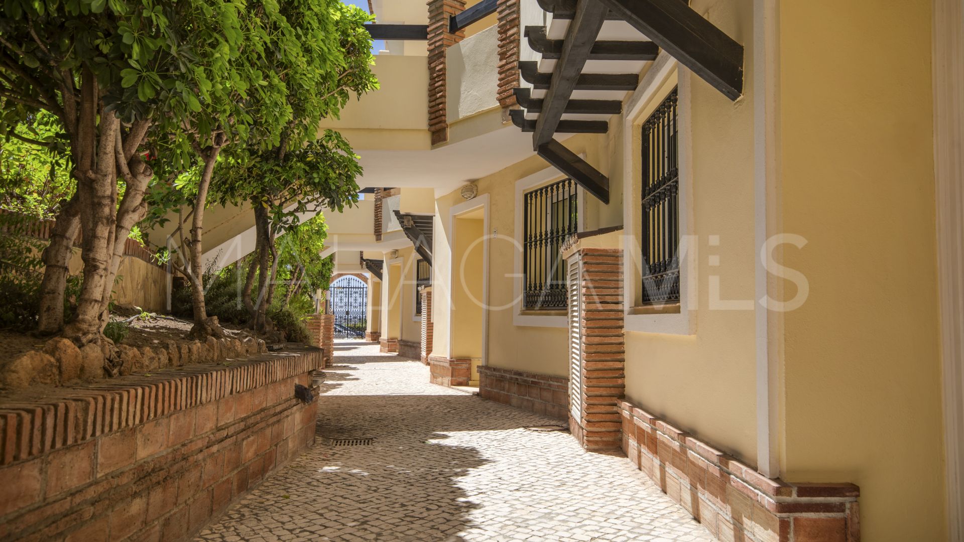 Duplex for sale in Riviera del Sol