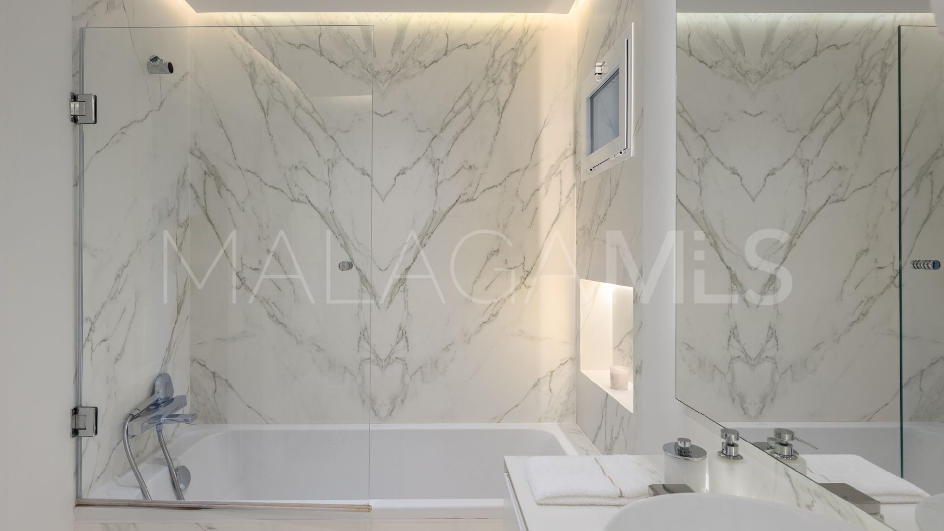 Markplanslägenhet for sale in Los Granados