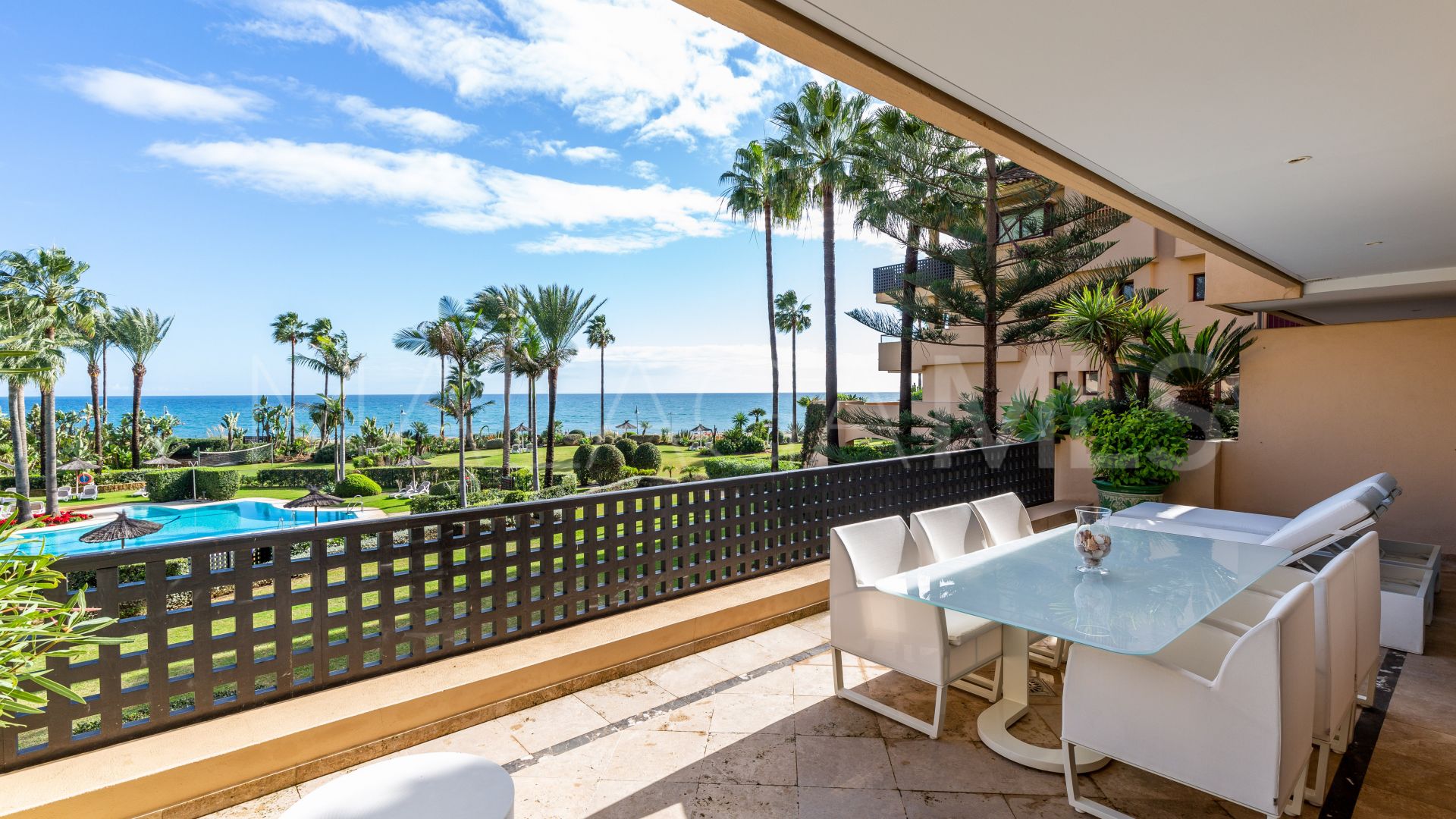 Appartement for sale in Beach Side New Golden Mile