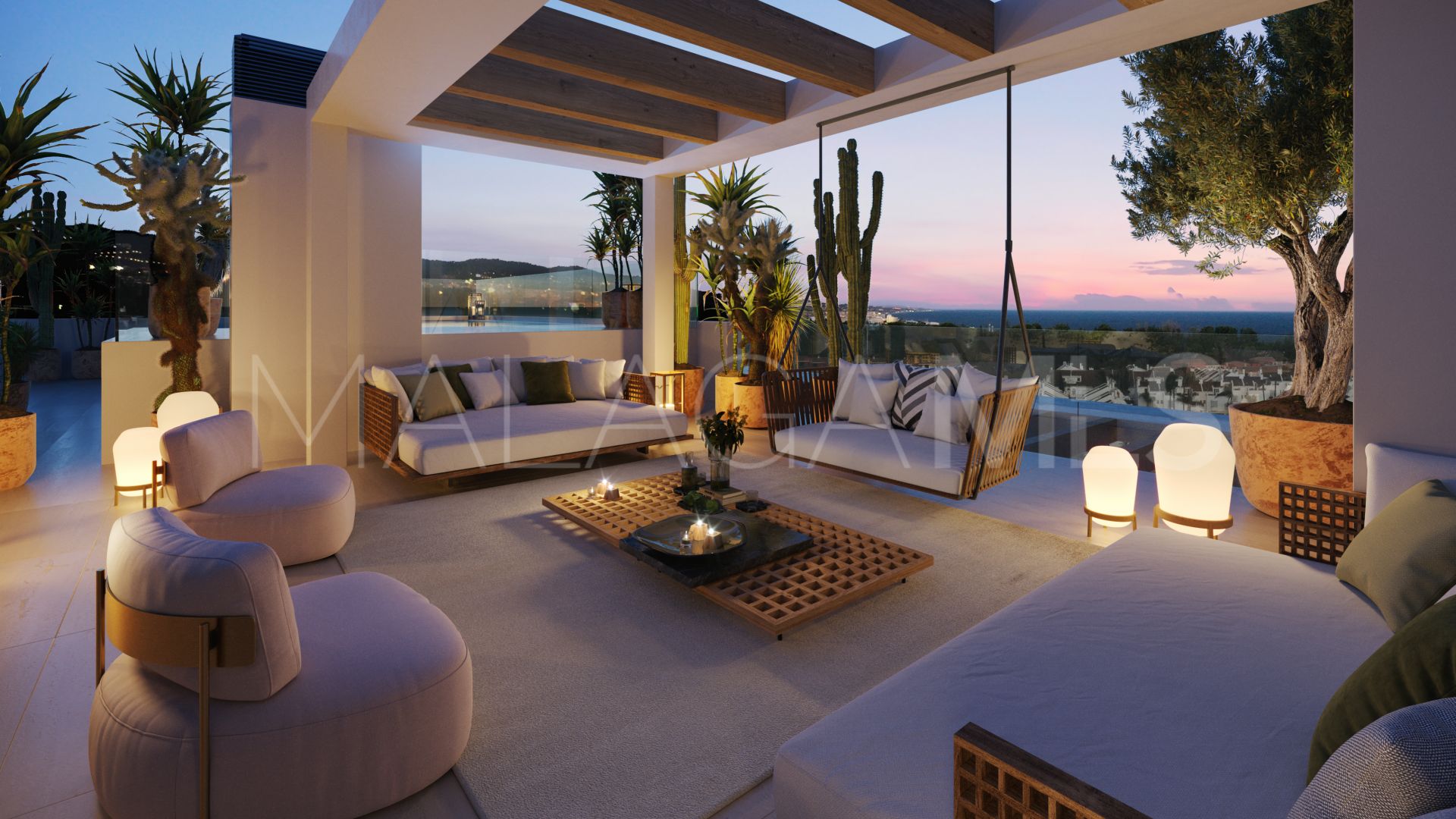 Atico duplex de 4 bedrooms for sale in Marbella Golden Mile
