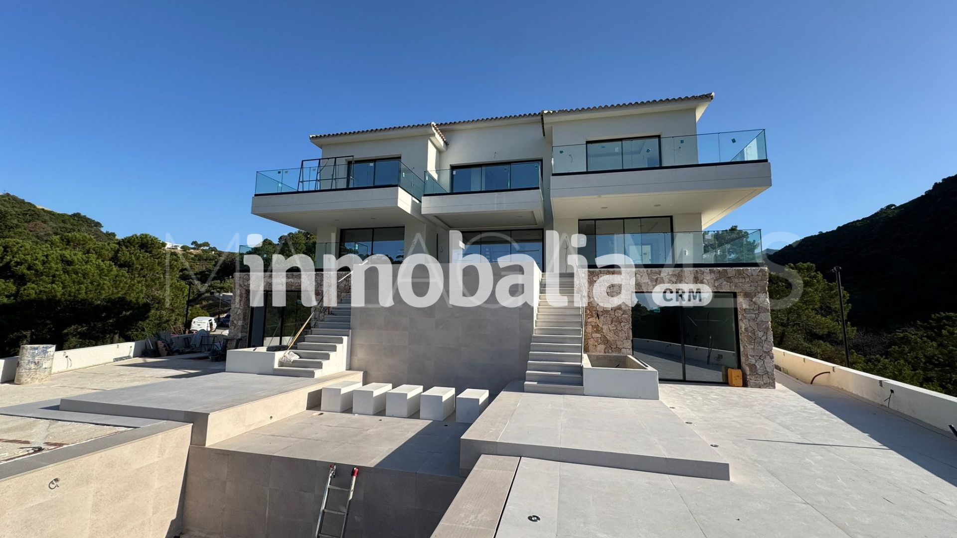 Buy villa in Monte Mayor