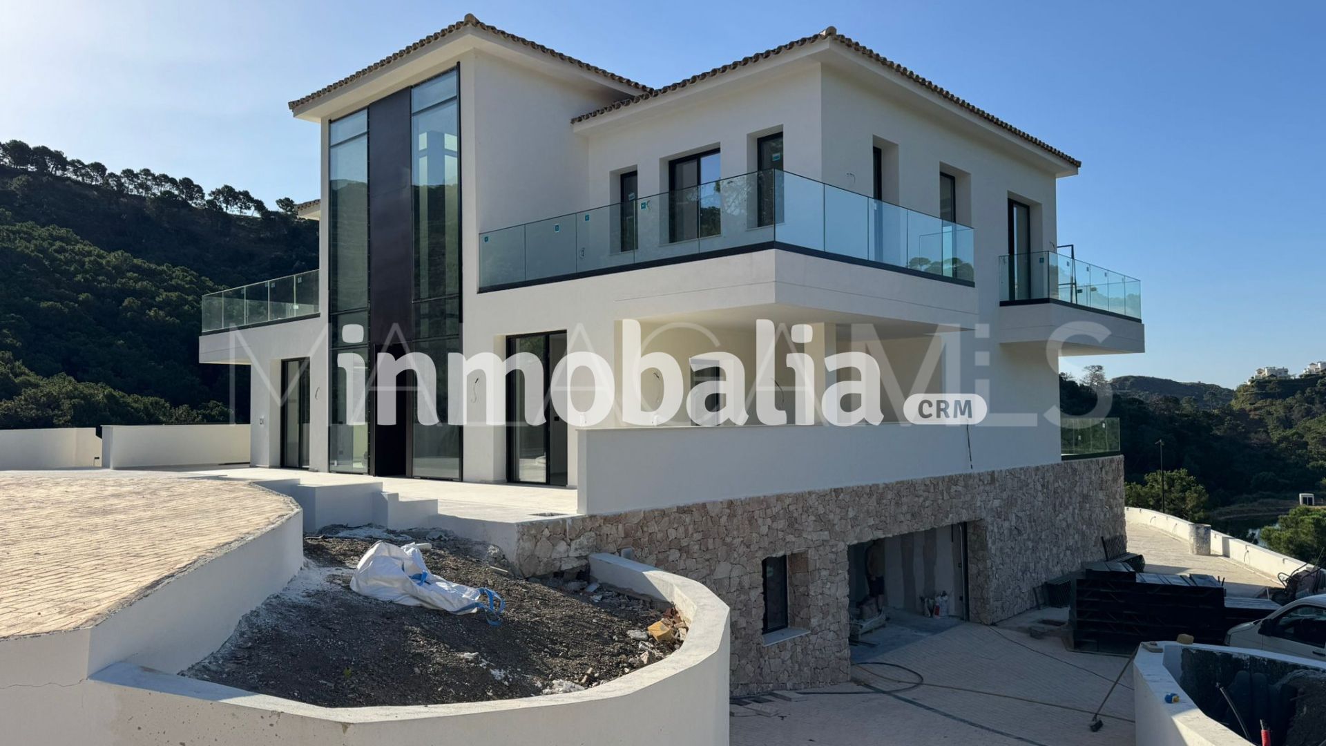 Buy villa in Monte Mayor