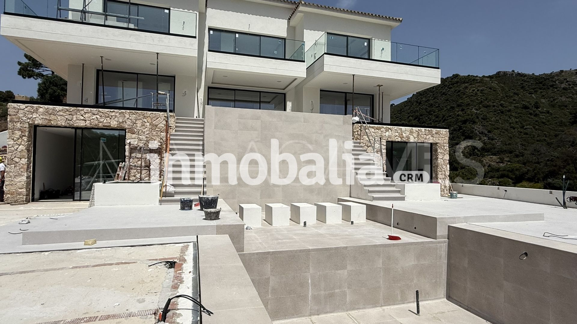 Buy villa in Monte Mayor