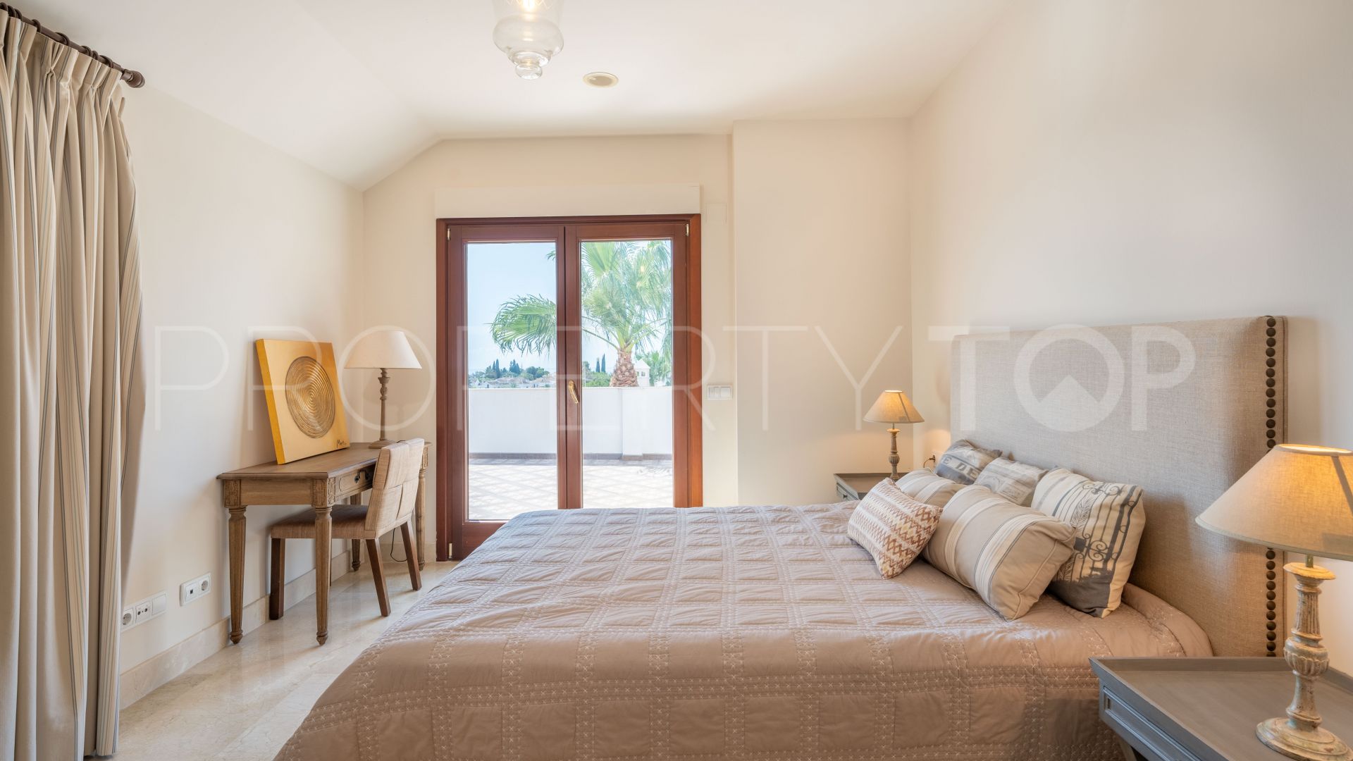 Atico duplex en venta en Lomas del Rey de 4 dormitorios