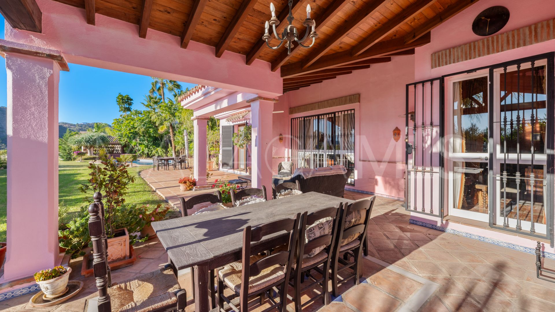 For sale villa in Puerto del Almendro with 5 bedrooms