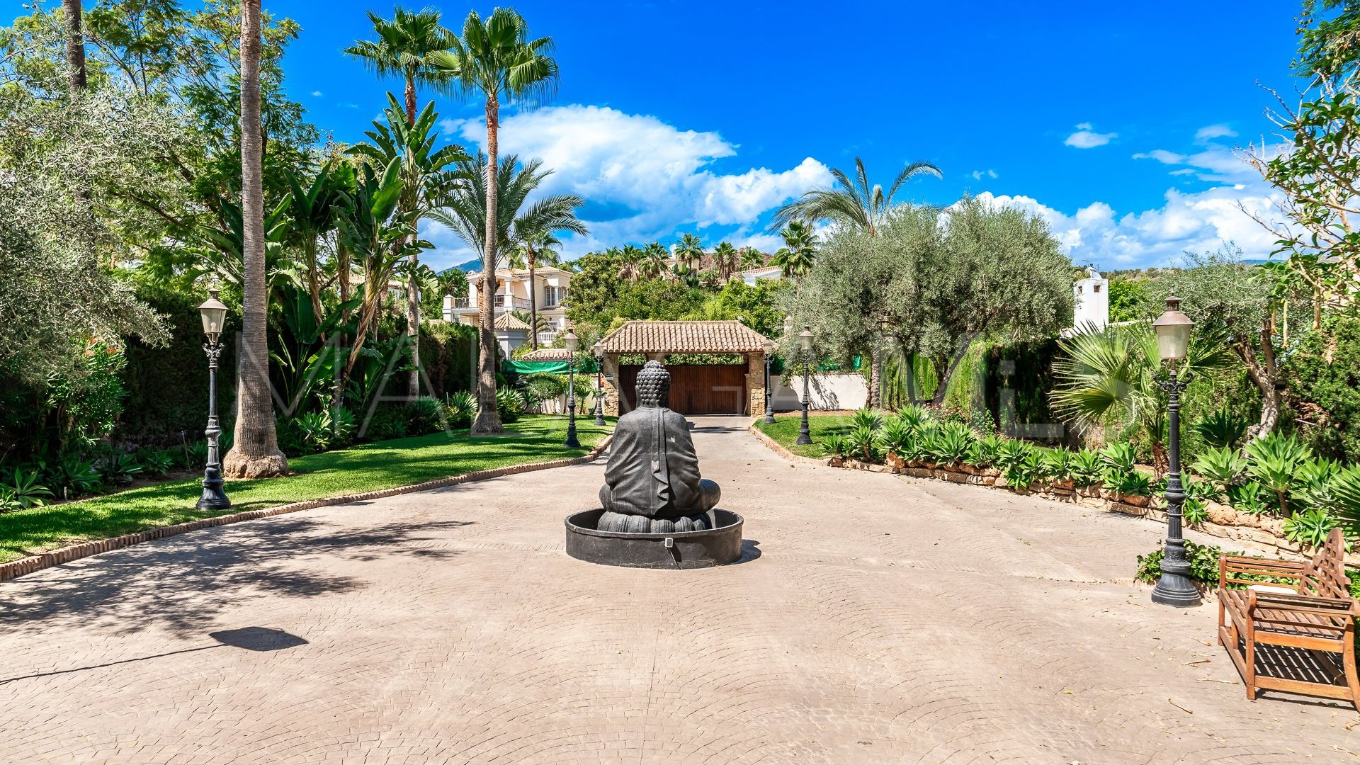 Villa for sale in Los Naranjos Golf
