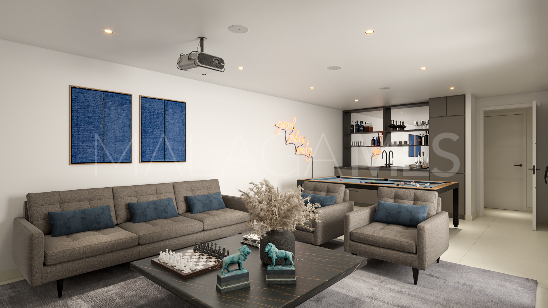Villa for sale in New Golden Mile